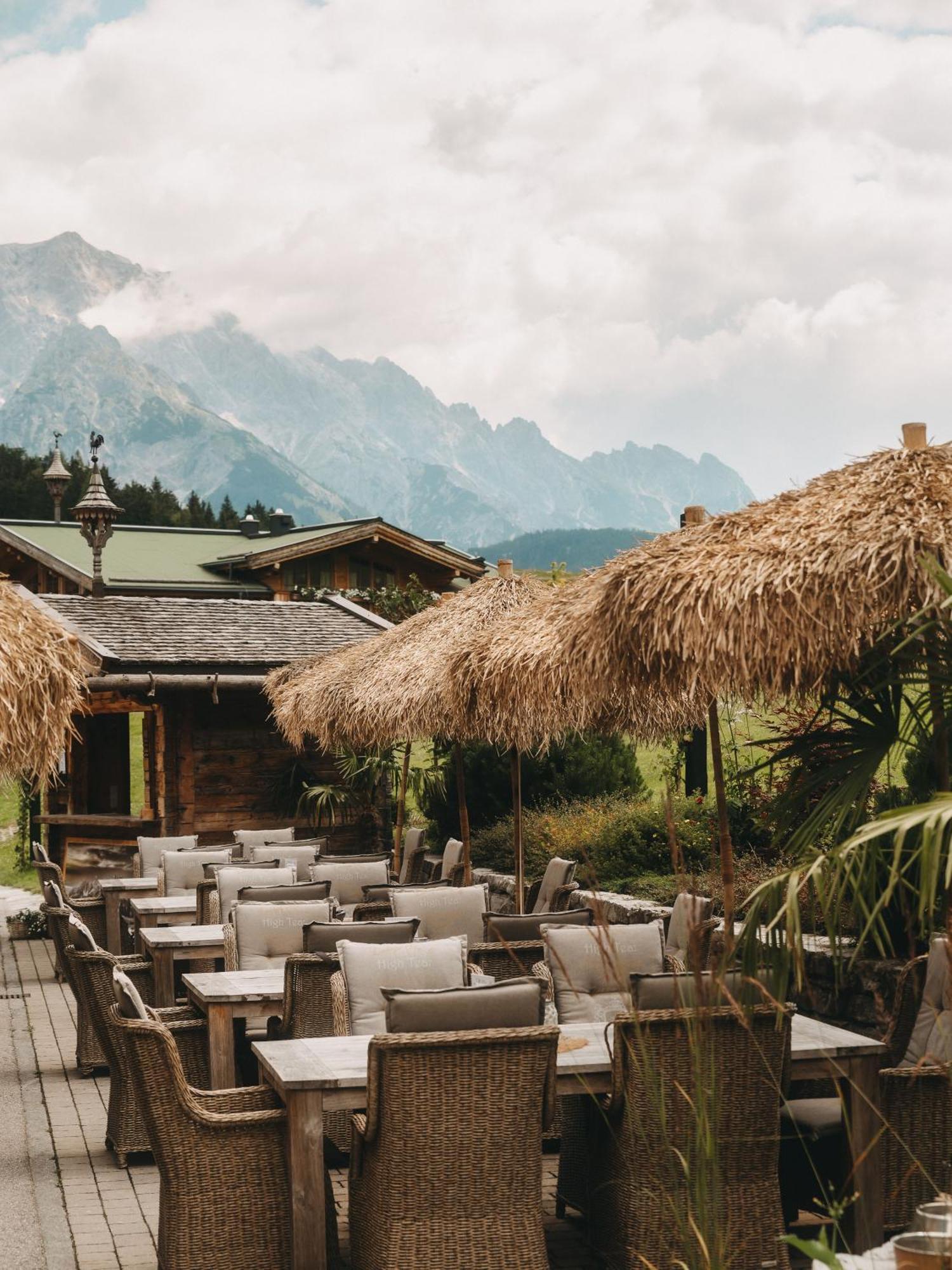 Jufenalm Boho Hotel & Restaurant Maria Alm am Steinernen Meer Exterior photo